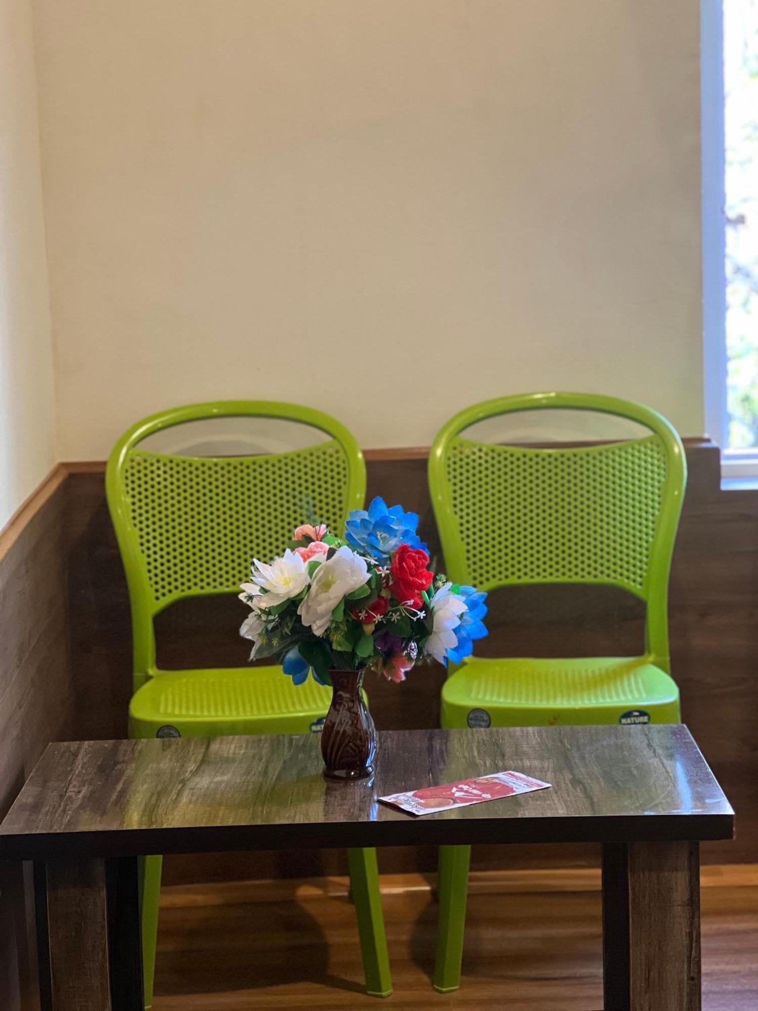 Everest Guest House 굴마르그 외부 사진